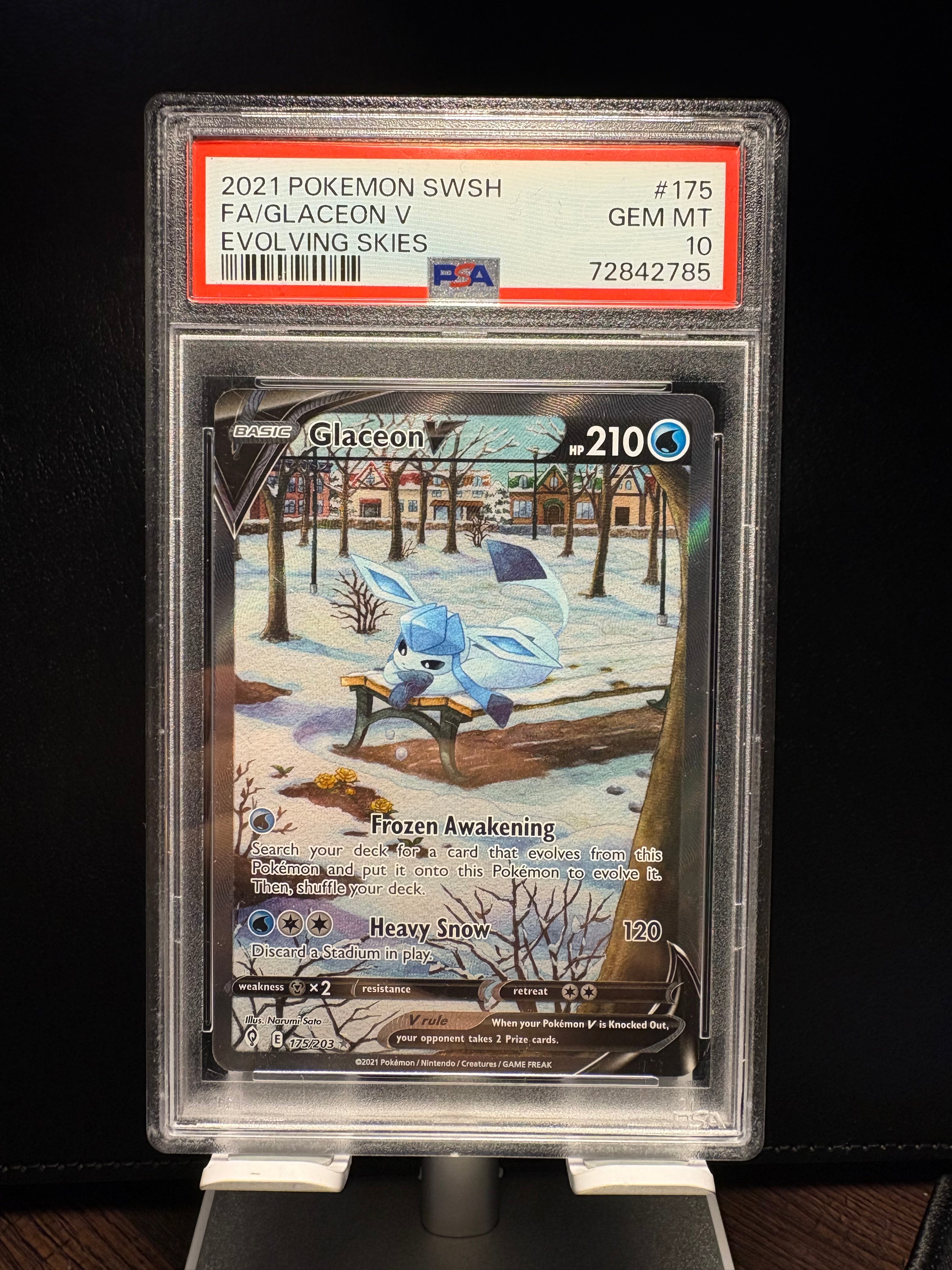 glaceon v pokemon card Glaceon V (Alternate Art Full) 175/203 - PSA 10