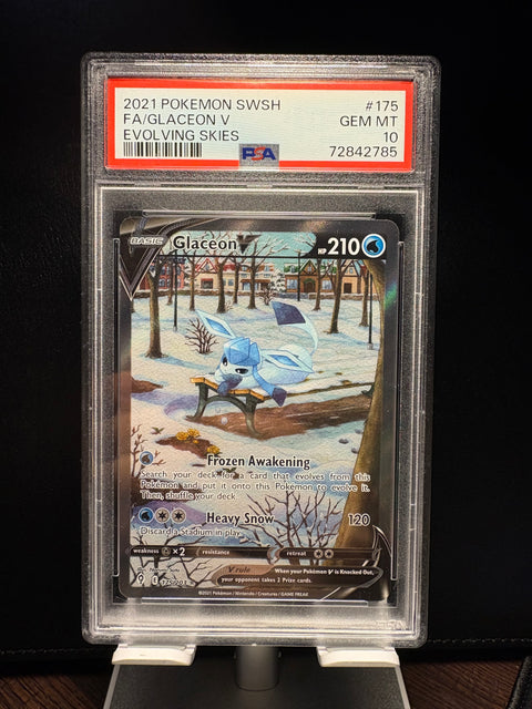 Glaceon V (Alternate Art Full) 175/203 - PSA 10